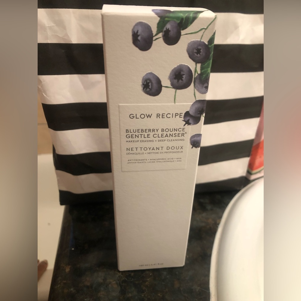 Glow recipe cleanser